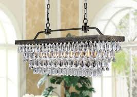 Evimizin havasını tamamlayan bu dekoratif aydınlatmaları, nasıl bir salonda ve tavan yüksekliğinin durumuna göre seçmek gerektiğini biliyor muydunuz? 2017 Salon Avize Modelleri