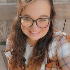 Hey friends, come hang out with me at this awesome Pampered Chef Party!  We've got some cool new products to check out. Let's chat about summer  recipes, fun entertainment ideas, play games,