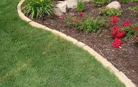 Lawn edging comes in an assortment of materials and a range of price points, including free. Benefits Of Using Different Lawn Edging Ideas Decorifusta