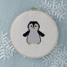 Free cross stitch patterns (updated 17th april 2021, next update on 15th, june 2021). Free Cross Stitch Patterns For Every Month Allpeoplequilt Com
