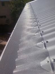 Leaf Guard On Colourbond Windspray Roofing Colourbond Guard Leaf Roof Roo Haus Aussenbereiche Architektur Hauswand