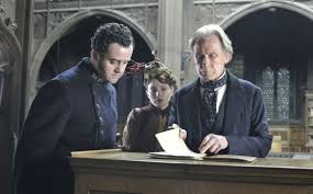 Can the net harness a bunch of volunteers to help bring books in the public domain to life through podcasting? The Limehouse Golem Das Monster Von London Trailer Kritik Zum Film Tv Today