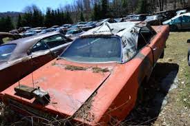 Junk Yard Liquidation Sale Junkyard Barn Find Cars Old Muscle Cars