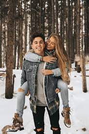 Love In Winter Couple Goals Couple Photography Winter Winter Couple Pictures Winter Photoshoot