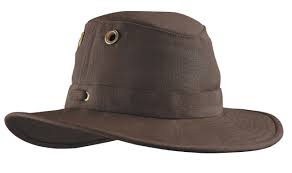Amazon Com Tilley Endurables Th4 Hemp Hat Sports Outdoors Hemp Hat Brim Hat Tilley Hat