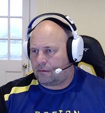 Shaun Meredith's Instagram, Twitter & Facebook