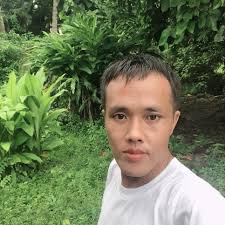 Hi. I'm from Ontario, Canada. Hit me up if you wanna chat. Let's see where  it goes. Bi. Vers.