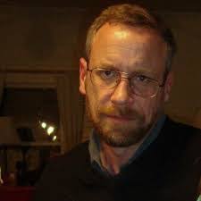 Linda Suniga's Instagram, Twitter & Facebook