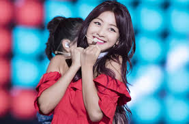 The latest tweets from twice (@jypetwice). Kim Se Jeong Twice Jihyo Friendship See These Two K Pop Idols Incredible Friendship