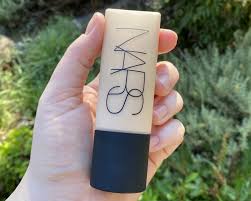 Matte foundation is one of the star products in this category because it smooths out the complexion for more tips on how to achieve this, check out our blog post on how to achieve flawless coverage. Review Nars Soft Matte Complete Foundation Coffee Makeup