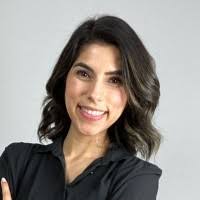 Emilie Silva's Instagram, Twitter & Facebook