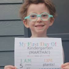 Everyday Heroes: Inspired by experience, Portland mom creates NICU  Awareness Day