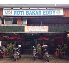 Febs, sebagai pemenang ditantangan sebelumnya mendapat keuntungan untuk menentukan jenis hidangan sampingan atau condiment. Roti Bakar Eddy Beji Depok