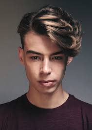 LONDON SCHOOL OF BARBERiNG