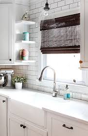 5 Stunning Diy Ideas Kitchen Blinds Pelmet Box Diy Blinds Vertical Outdoor Blinds Roll White Subway Tile Kitchen Subway Tile Kitchen Kitchen Window Treatments