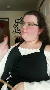 She always gives the best pep talks before battle (mainly out of no where  though) #fy #for_you_page #therichermanviolet #thericherman  #therichermanchronicles #violetconroy #therichermancosplay #fypシ