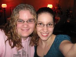 Mandi Davis's Instagram, Twitter & Facebook