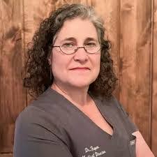 Jennifer Olmos's Instagram, Twitter & Facebook