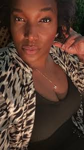 Lisa Orwig's Instagram, Twitter & Facebook