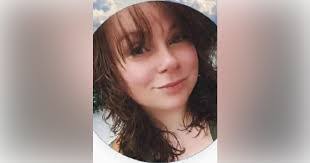 Elaine Bean's Instagram, Twitter & Facebook