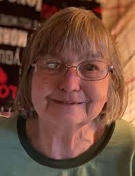 Kari Garman's Instagram, Twitter & Facebook