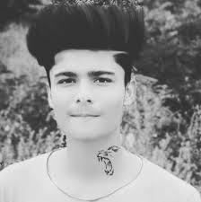 sAM ThAkUr (@sam_thakur72) • Instagram photos and videos