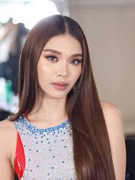 Colet na hindi nag smile added...