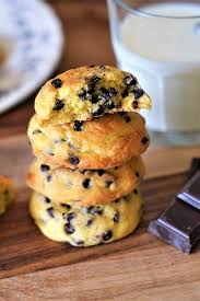 Gros Cookies Moelleux Aux Pepites De Chocolat Recette En 2020 Cookies Moelleux Cookies Moelleux Aux Pepites De Chocolat Cookies Facile