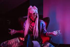 Evelynn Villain By Mosomenzari On Deviantart Evelynn shared the following about it, i like to start with a visual, a story, take you on a journey. evelynn villain by mosomenzari on