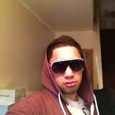 Stream Nicola Bishop music