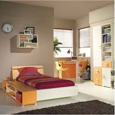 Choisir des meubles en bois écologique pour aménager la chambre de bébé permet d'offrir à son enfant un environnement plus sain. Chambre Design Enfants Et Adultes Azura Home Maroc