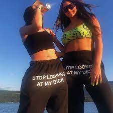 Try subtle colors like peach or olive, or something bright and fun like teal or red. Grosshandel Stop Looking At My Dick Jogginghose Frauen Jogginghose 2020 Hip Hop Hose Sweat Pants Women High Waist Hose Baumwolle Hippie Drucken Von Alfreld 16 17 Auf De Dhgate Com Dhgate