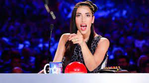 Non si escludono infine i ritorni di elio e arisa metnre salgono le quotazioni di nina zilli e malika ayane. Nina Zilli E Dopo Italia S Got Talent X Factor