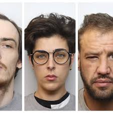 Police pull over pink Ford Mustang going at 30mph