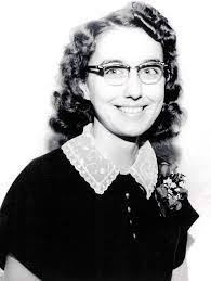 Lori Knepper's Instagram, Twitter & Facebook