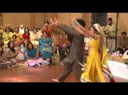 Pakistani Wedding Groom Bride Dance Omg This Is The Cutest Thing Ever Totally Happening At My Wedd Wedding Dance Video Best Wedding Dance Bollywood Wedding