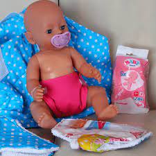 Kaum können ihre kleinsten halbwegs alleine laufen und essen, schon wollen sie unbedingt selbst jemanden noch kleineres versorgen. Schnittmuster Fur Windel Fur Baby Born Und Andere Babypuppen Free Patterns