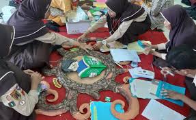 Contoh surat izin sekolah kerja ataupun kuliah dengan alasan sakit ataupun izink ijin karena kepentingan keluarga disertai dengan cara membuat surat izin dan juga format pembuatannya 3. Mading Dinilai Dapat Tingkatkan Minat Baca Smpn 7 Magelang