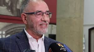 Agustín Ubieto critica los estamentos religiosos y políticos en su ponencia  sobre Sijena