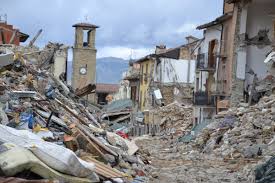 Il progetto documenta lo stato di fatto della città di amatrice e le sue frazioni nel marzo del 2017, esattamente sei mesi dopo il terremoto che colpì… Terremoto Di Amatrice Un Documentario Per Non Dimenticare Montagna Tv