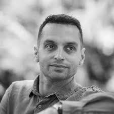 Christopher Waldeck's Instagram, Twitter & Facebook