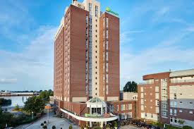 Viimeisimmät twiitit käyttäjältä holiday inn (@holidayinn). Holiday Inn Hamburg Hamburg Tourismus