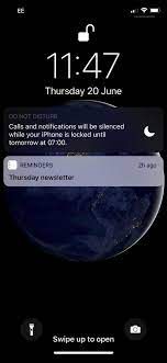 Scroll through the contacts in the left column, then click the circle beside the person you want to call. How To Tell If Someone S Iphone Is On Do Not Disturb Mode Macworld Uk