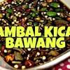 (sambal kicap) 3 ulas bawang putih (3 cloves garlic) 3 tangkai cili (3 chillies) 2 sudu bawang goreng (2. 1