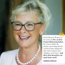 Jennifer Thiemann's Instagram, Twitter & Facebook