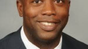 College of Charleston hires third assistant for Earl Grant's staff