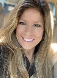 Artist Directory : RESOURCES : MartinArts