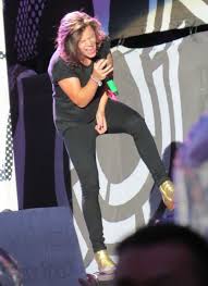 Harry styles arrives in miami for holiday vacation with his mom! Harry Otra Harry Styles Foto 40152054 Fanpop Page 2