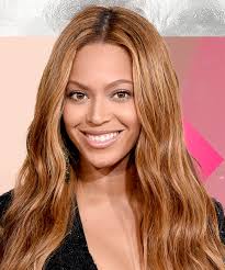 Sarah Lineberger Beyonce Pregnancy Shoot Floral Design