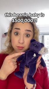 Diana Bear's Instagram, Twitter & Facebook